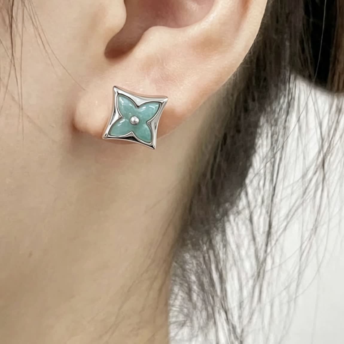 Louis Vuitton Blue Flower Earrings